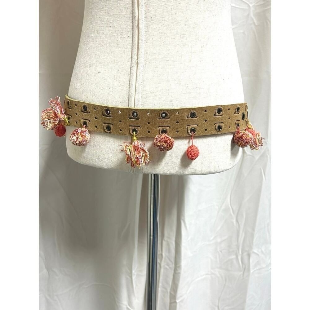 Sportmax by Max Mara Made in Italy Mustard Suede Pom Pom Tassel Grommet Belt - Picture 7 of 9